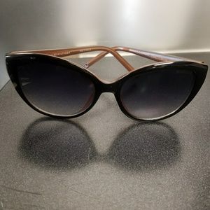 Tommy Hilfiger cat eye synglasses